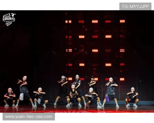 赛后分析:西安街舞队与南京街舞队的战术对决与精彩瞬间回顾 赛后分析:西安街舞队与南京街舞队的战术对决与精彩瞬间回顾