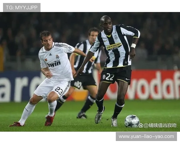 2000年皇马与尤文图斯巅峰对决回顾足球历史经典瞬间