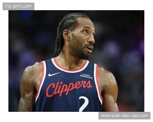 科怀伦纳德的篮球传奇之路：从默默无闻到超级巨星的蜕变与成就