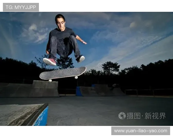 武汉滑板队的秘密：探索滑板运动的深度与控制技巧