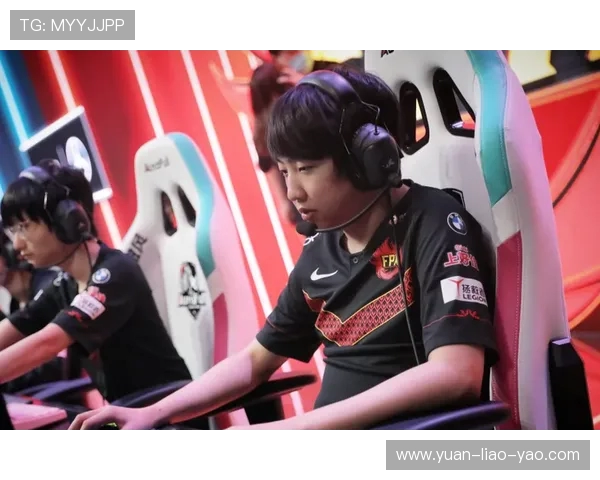 FPX在精英赛中的比赛经验分析与表现评估 FPX在精英赛中的比赛经验分析与表现评估