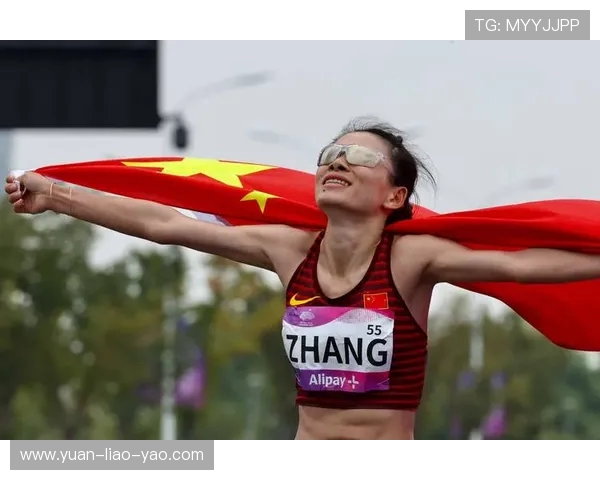 攀岩女将周丽的奋斗历程与心路历程分享